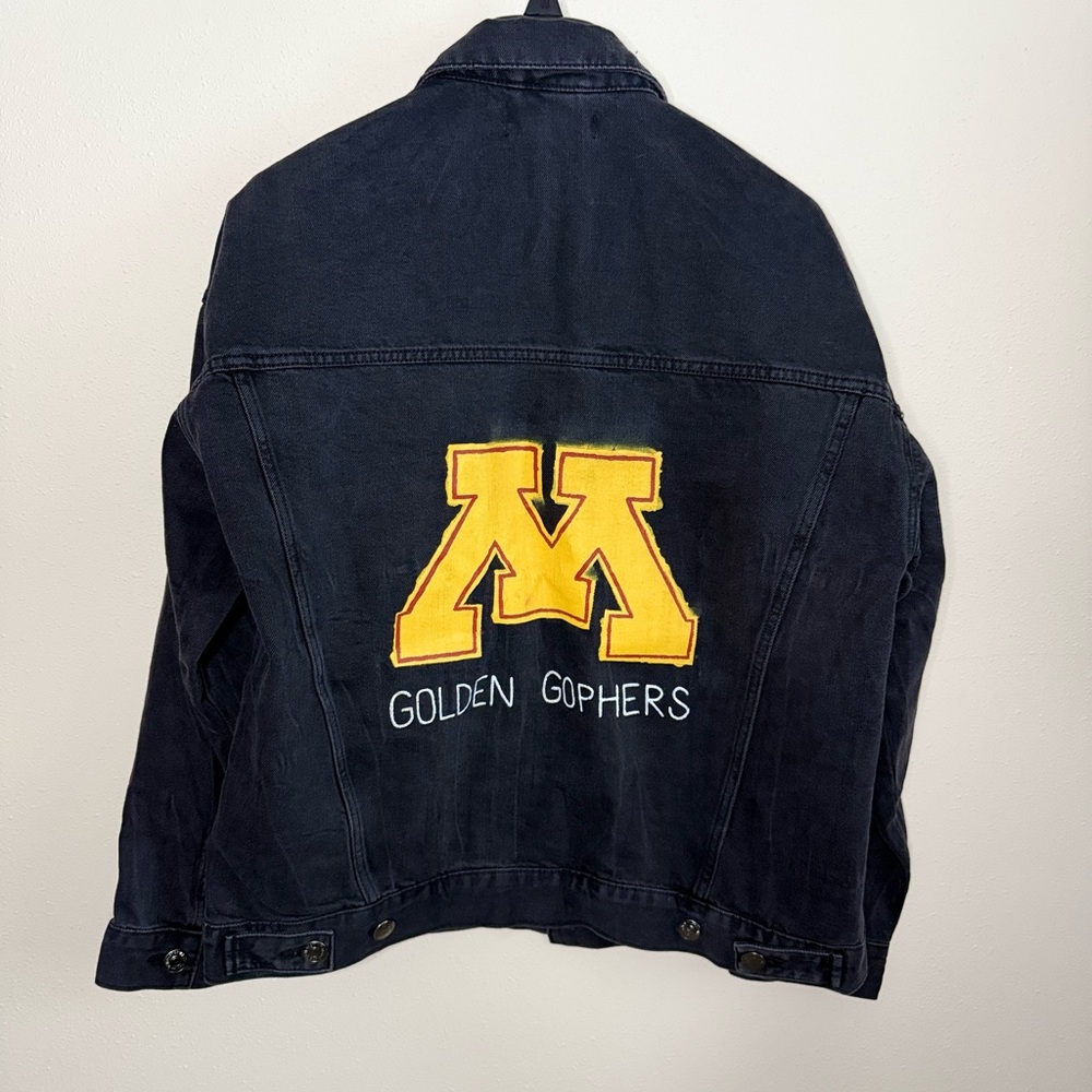Minnesota Golden Gophers Hand Painted Denim Jacket Black Large One of a Kind